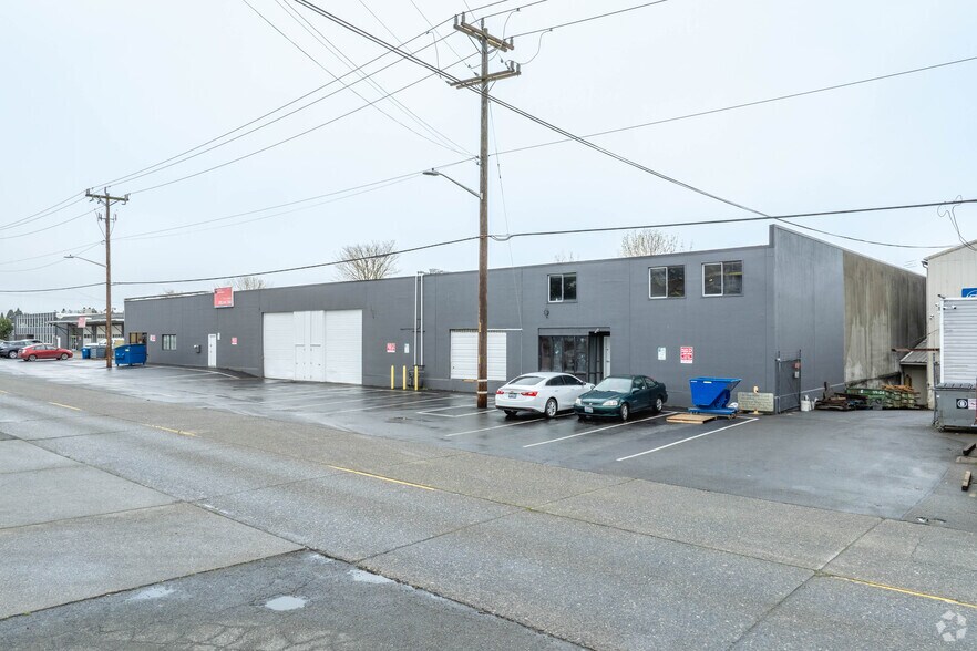2600 W Commodore Way, Seattle, WA à louer - Photo de l’immeuble – Image 3 sur 6
