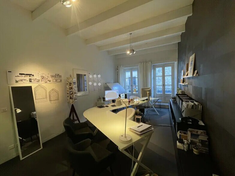 Bureau dans Guérande à louer - Photo de l’immeuble – Image 1 sur 11