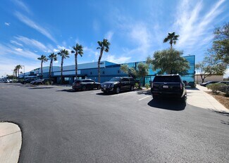 Plus de détails pour 1525 E Sunset Rd, Las Vegas, NV - Local d'activités à louer