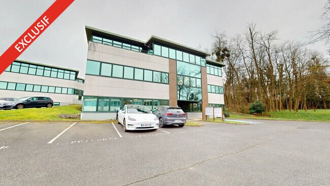 Plus de détails pour 5 Allée Des Chevreuils, Lissieu - Bureau à vendre