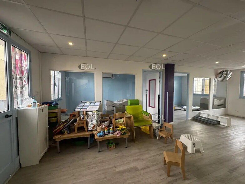 Bureau dans Wissous à louer - Photo de l’immeuble – Image 1 sur 4