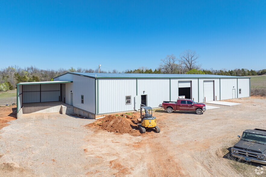 1001 E Maguire Rd, Noble, OK à louer - Photo de l’immeuble – Image 2 sur 3