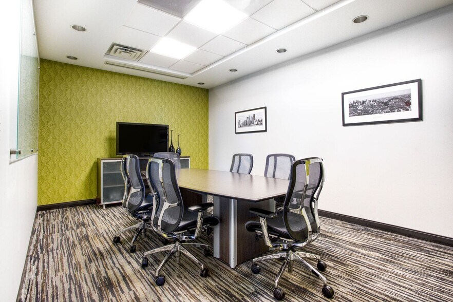 6750 N Andrews Ave, Fort Lauderdale, FL à louer - Photo intérieure – Image 2 sur 16