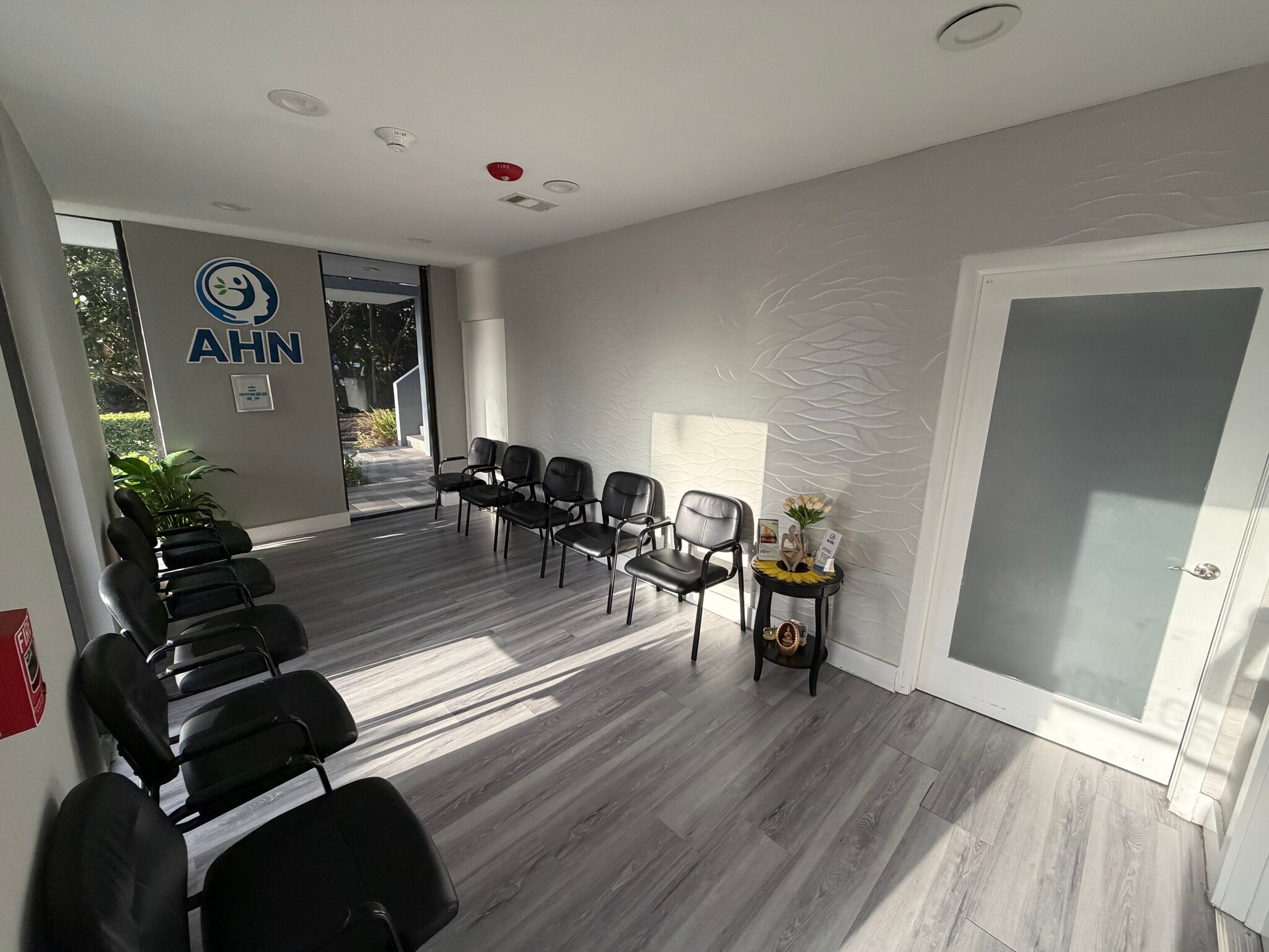 3901 NW 79th Ave, Doral, FL à louer Photo intérieure– Image 1 sur 8
