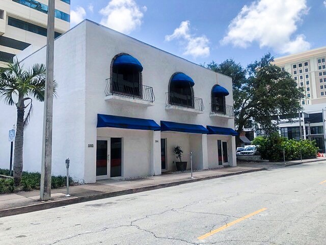 262-264 Almeria Ave, Coral Gables, FL à louer - Photo de l’immeuble – Image 2 sur 8