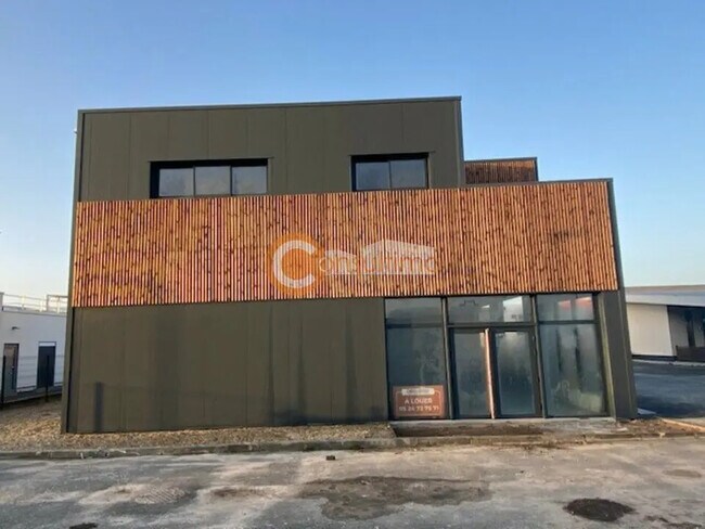 Plus de détails pour Bureau à louer