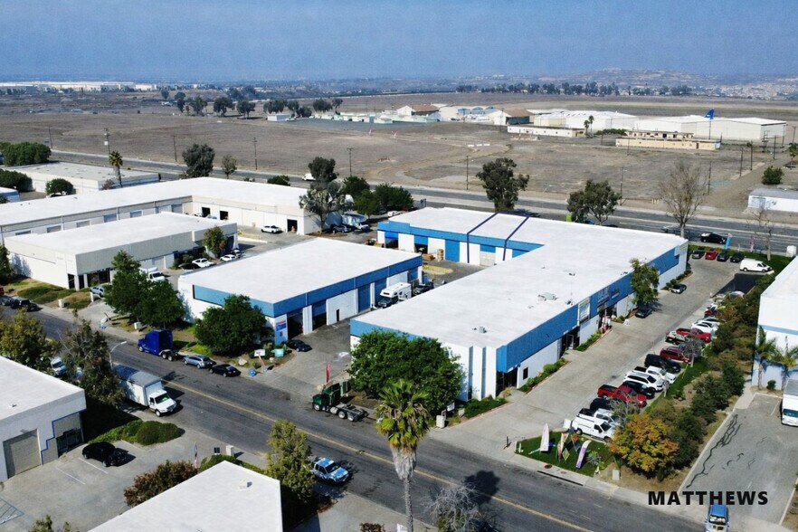 6960 Camino Maquiladora, San Diego, CA à vendre - Photo de l’immeuble – Image 2 sur 3