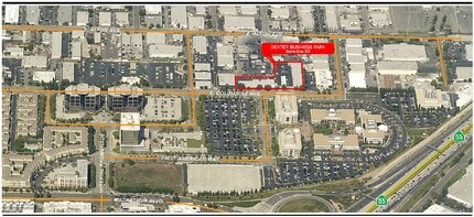 421-433 E Columbine Ave, Santa Ana, CA à louer Aérien– Image 1 sur 1