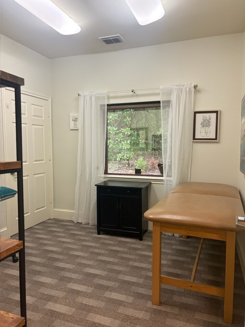 3930 Naaman School Rd, Garland, TX à louer Photo intérieure– Image 1 sur 3