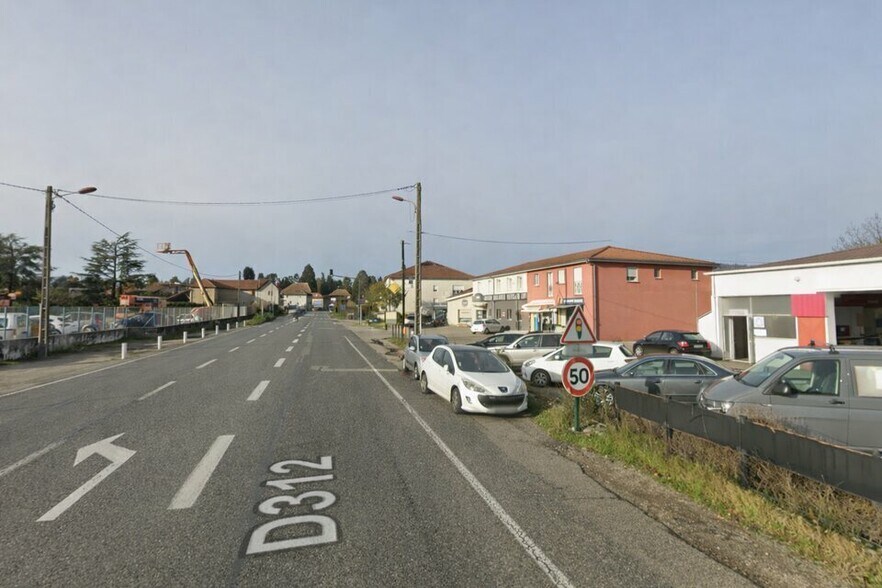 Local commercial dans Bourgoin-Jallieu à louer - Aérien – Image 1 sur 6