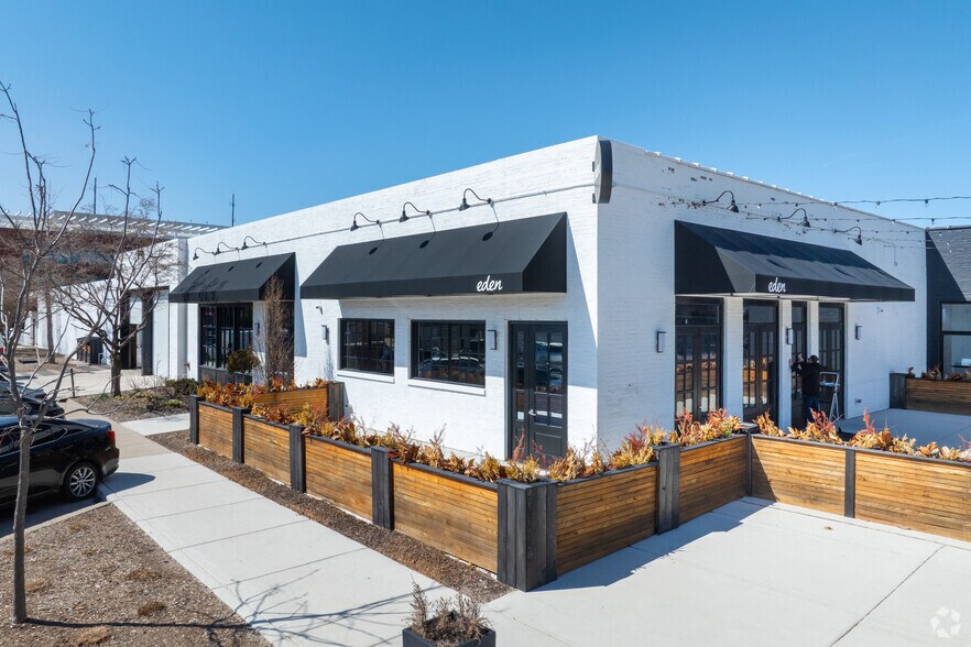 3401 N California Ave, Chicago, IL à louer - Photo de l’immeuble – Image 1 sur 9