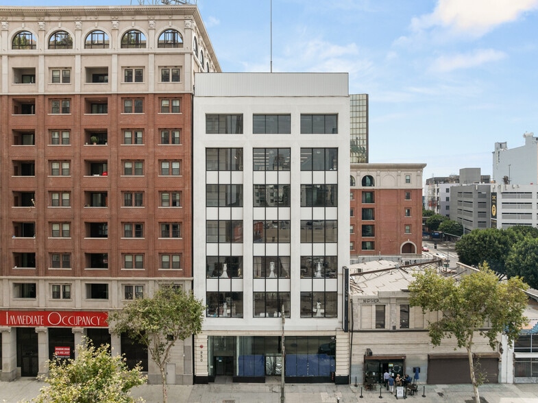 950 S Broadway, Los Angeles, CA à louer - Photo de l’immeuble – Image 2 sur 31