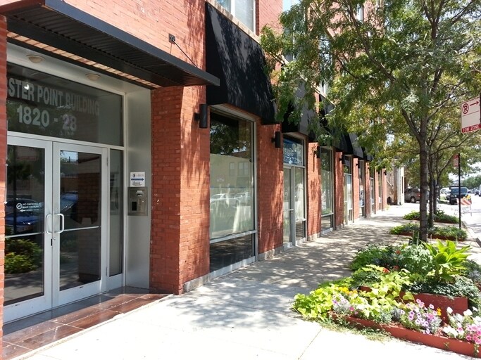 1820 W Webster Ave, Chicago, IL à louer - Photo de l’immeuble – Image 2 sur 24