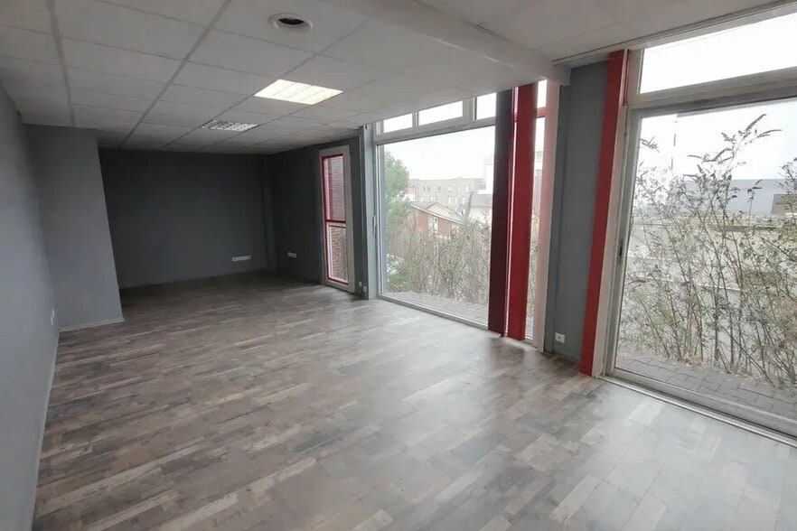 Local commercial dans Bourgoin-Jallieu à vendre - Photo intérieure – Image 3 sur 5