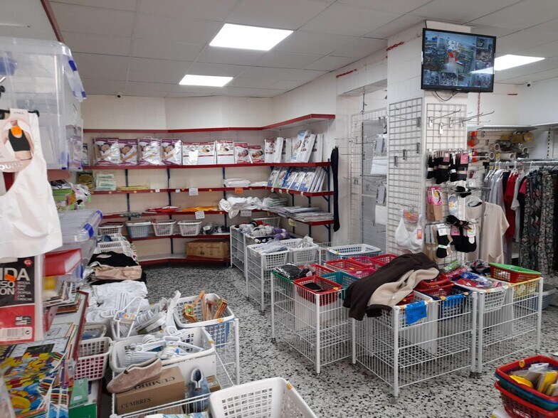 Local commercial dans Cáceres, Cáceres à vendre - Photo intérieure – Image 3 sur 18