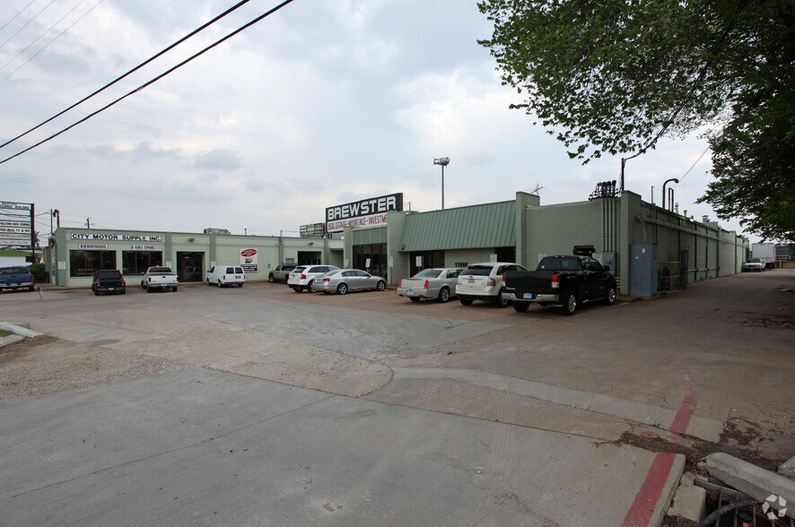 11666 Harry Hines Blvd, Dallas, TX à vendre - Photo de l’immeuble – Image 2 sur 2