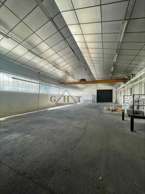 Plus de détails pour Local d'activités, Industriel/Logistique à louer