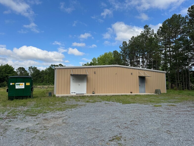 6116 Plain View Hwy, Dunn, NC à vendre - Photo de l’immeuble – Image 2 sur 10