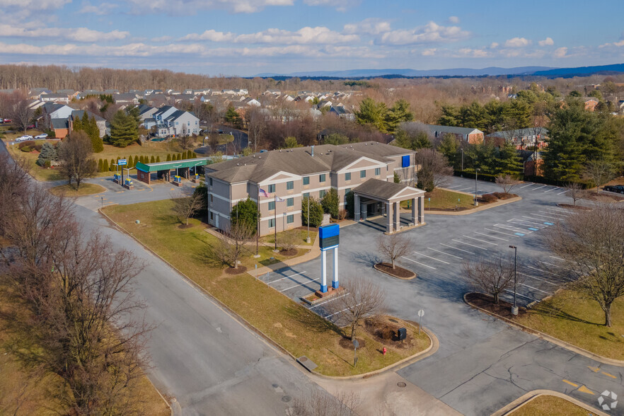70 Maddex Square Dr, Shepherdstown, WV à vendre - Aérien – Image 3 sur 3
