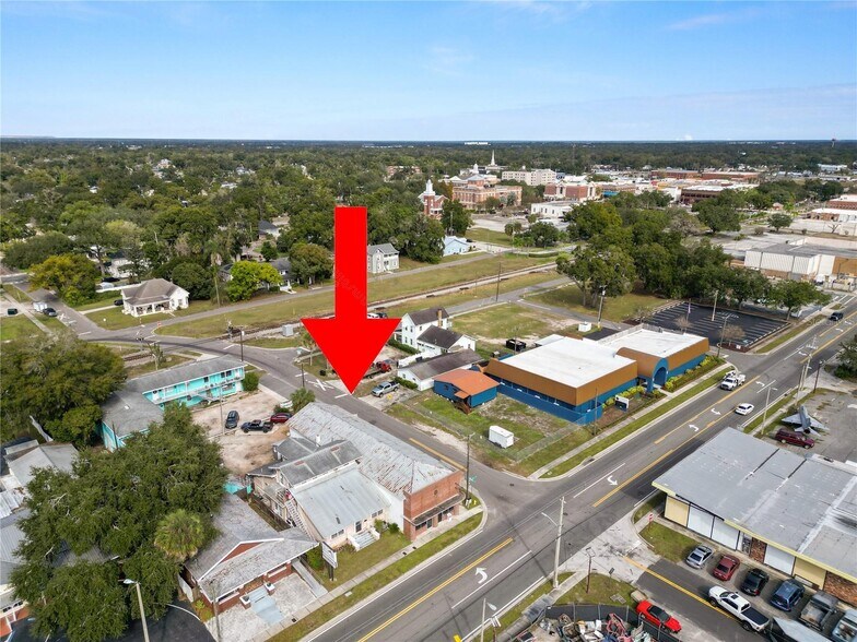 702 W Martin Luther King Blvd, Plant City, FL à vendre - Photo principale – Image 1 sur 12