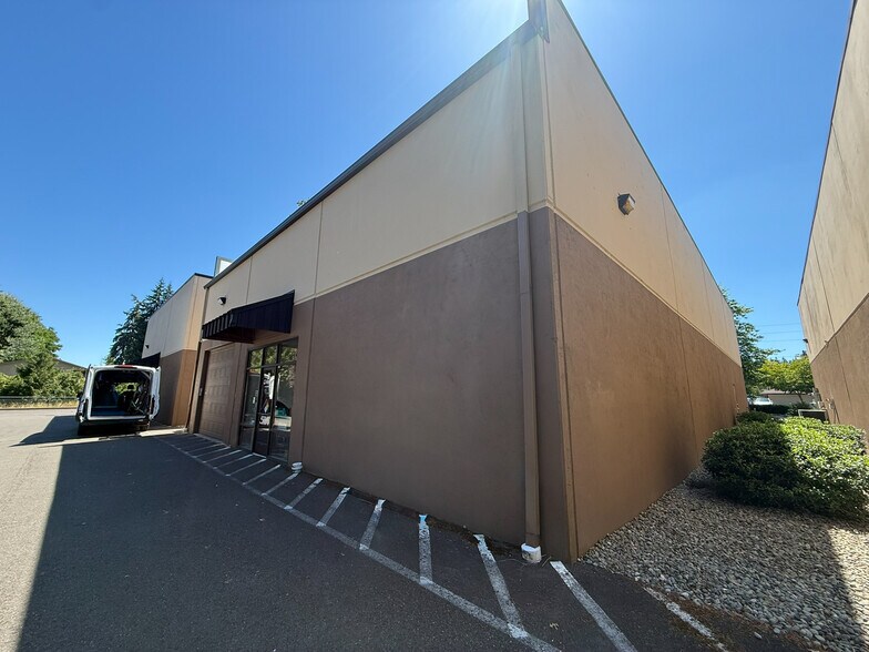 4706 Pacific Ave SE, Lacey, WA à vendre - Photo de l’immeuble – Image 2 sur 3