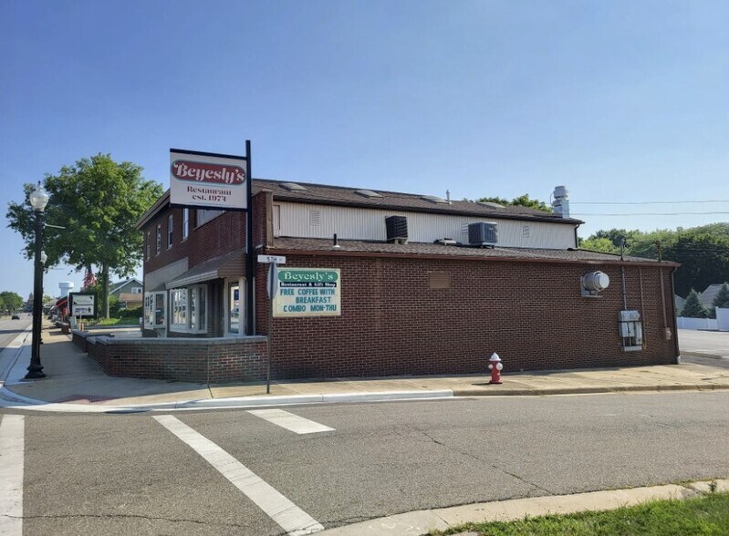 531-533 N Main St, Canton, OH à louer - Photo de l’immeuble – Image 3 sur 4