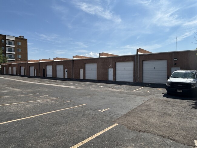 Plus de détails pour 319 Claremont Ave NW, Albuquerque, NM - Industriel/Logistique à louer