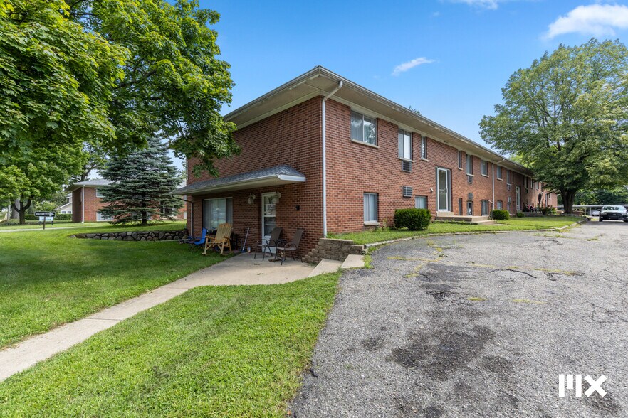 2907 S Burdick St, Kalamazoo, MI à vendre - Photo de l’immeuble – Image 3 sur 12