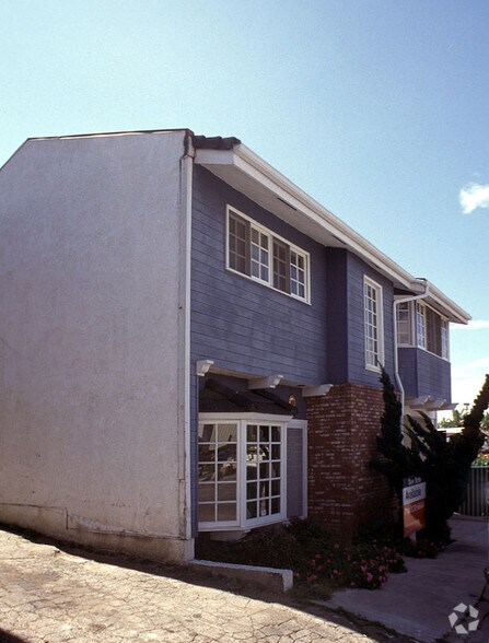 149 Avenida Granada, San Clemente, CA à louer - Photo de l’immeuble – Image 2 sur 11