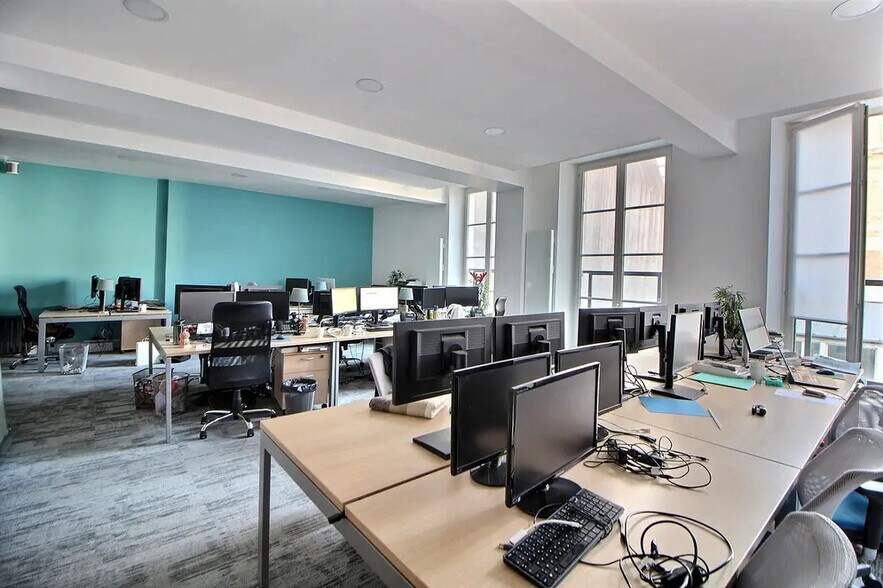 219 Rue Saint-Denis, Paris à louer - Photo intérieure – Image 3 sur 9