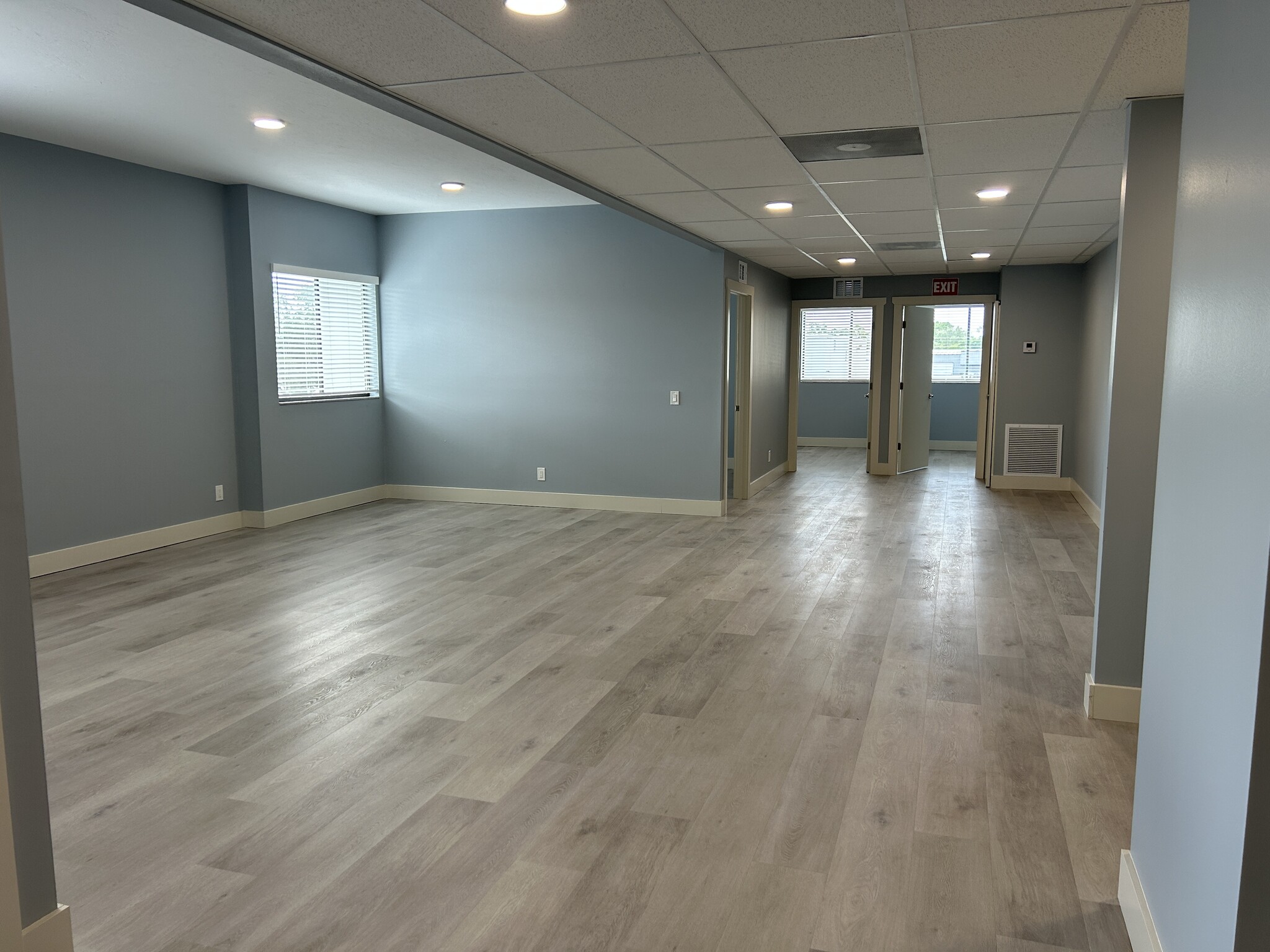 1877 Northgate Blvd, Sarasota, FL à louer Photo intérieure– Image 1 sur 19