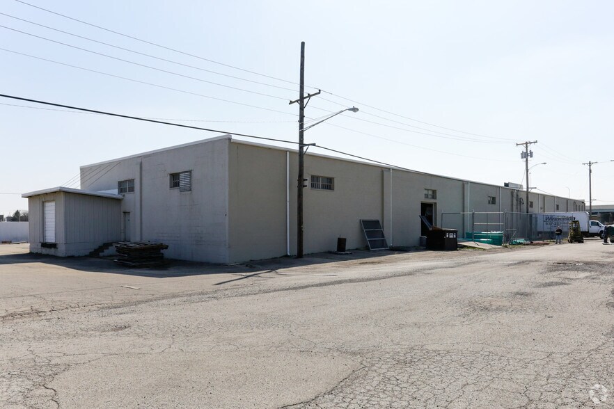427 Washington St, Dayton, OH à louer - Photo de l’immeuble – Image 2 sur 4