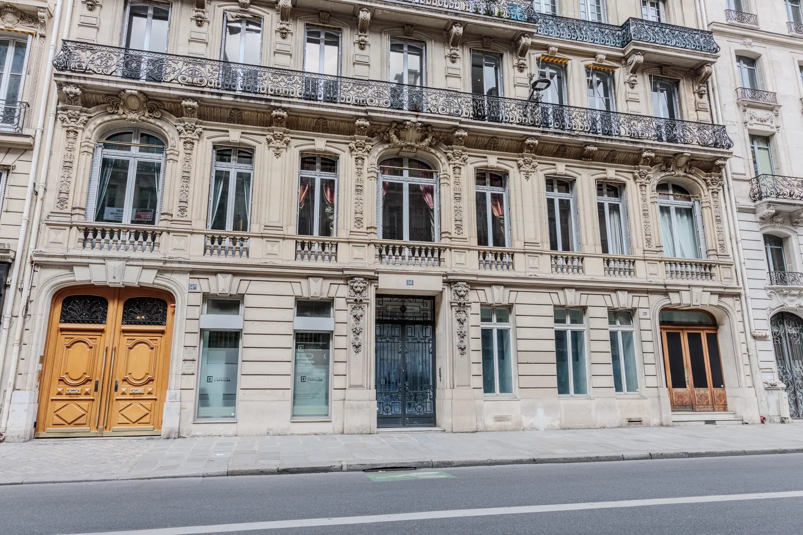 Bureau dans Paris à louer Photo de l’immeuble– Image 1 sur 12