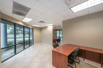 6602 Executive Park Ct, Jacksonville, FL à louer Photo intérieure– Image 2 sur 4
