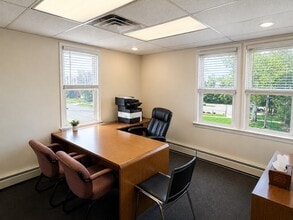 528 Rahway Ave, Woodbridge, NJ à louer Photo intérieure– Image 2 sur 5