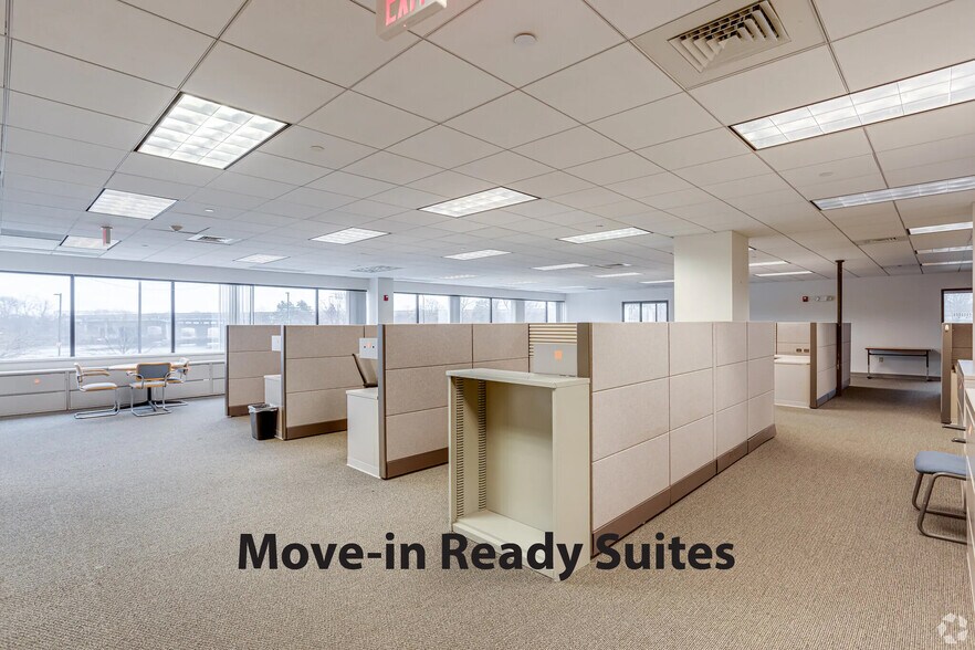 2 Granite Ave, Milton, MA à louer - Photo principale – Image 1 sur 16