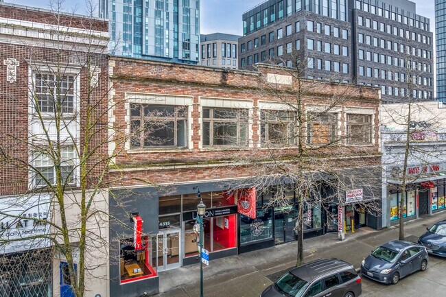 Plus de détails pour 4517 University Way NE, Seattle, WA - Bureau/Local commercial, Local d'activités à louer