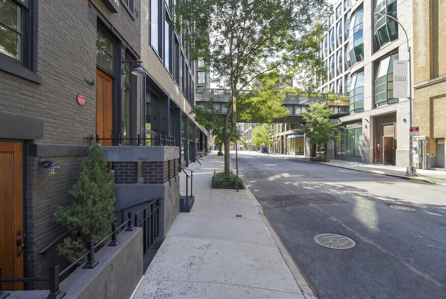 515 W 19th St, New York, NY à louer - Photo de l’immeuble – Image 2 sur 3