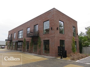 204 SE 6th St, Bentonville, AR à vendre Photo intérieure– Image 1 sur 16