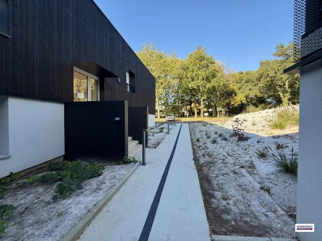 Bureau dans Vannes à louer Photo de l’immeuble– Image 1 sur 5