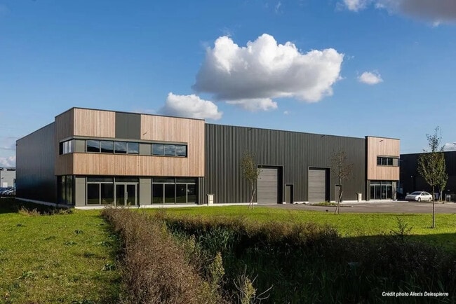 Plus de détails pour Industriel/Logistique à vendre