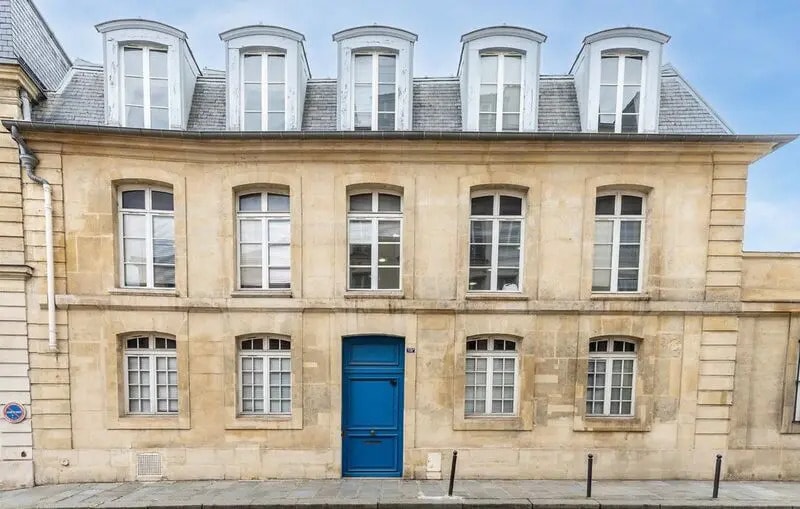 138 bis rue de Grenelle, Paris à louer - Photo de l’immeuble – Image 1 sur 7