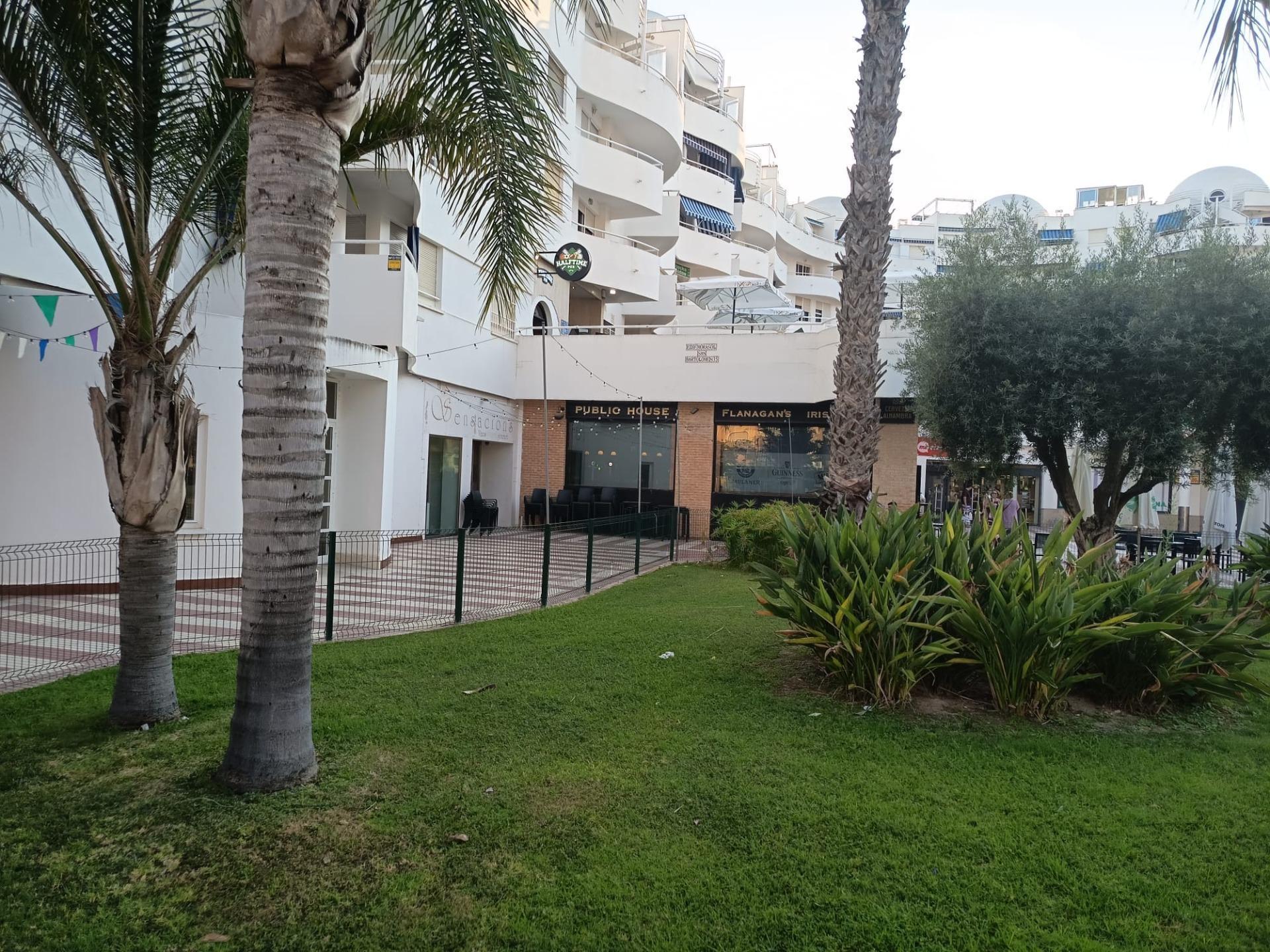 Local commercial dans El Campello à vendre Photo de l’immeuble– Image 1 sur 9