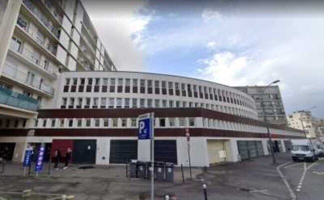 Plus de détails pour 22 Boulevard Gambetta, Issy-les-Moulineaux - Bureau à louer