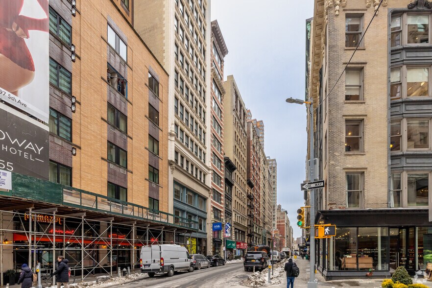 18 W 27th St, New York, NY à louer - Photo principale – Image 1 sur 4