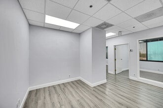7000 W Palmetto Park Rd, Boca Raton, FL à louer Photo intérieure– Image 2 sur 20
