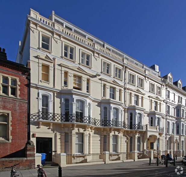 119-120 Church St, Brighton à louer - Photo de l’immeuble – Image 2 sur 5