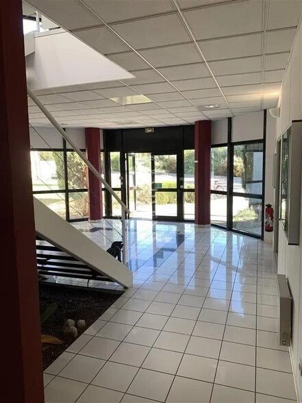 Bureau dans Montpellier à louer - Photo de l’immeuble – Image 1 sur 5