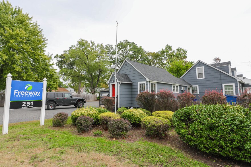 5 Barber St, Springfield, MA à vendre - Photo principale – Image 1 sur 9