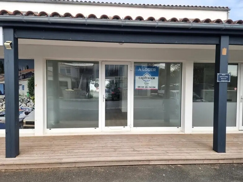 Bureau dans SAINT-PIERRE-D'OLERON à louer - Photo de l’immeuble – Image 2 sur 15